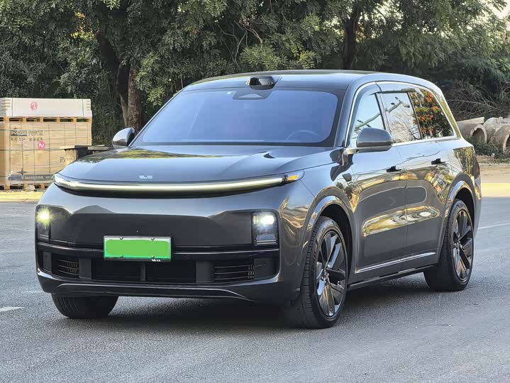 Фото 1 - LiXiang L9