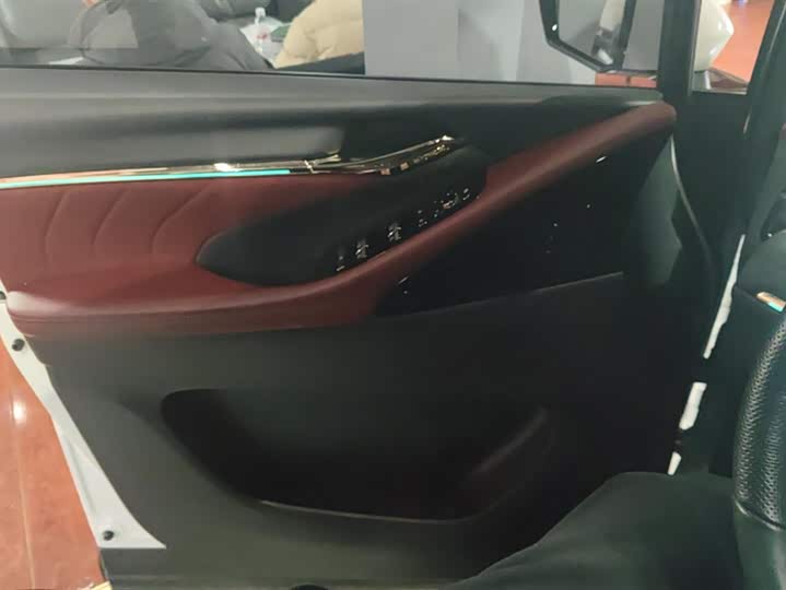 Фото 7 - GAC Trumpchi M8