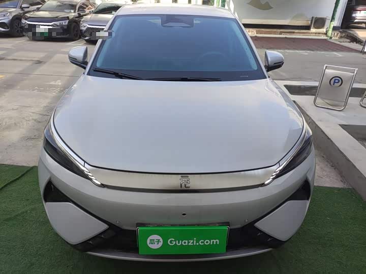 Фото 3 - BYD Yuan Plus