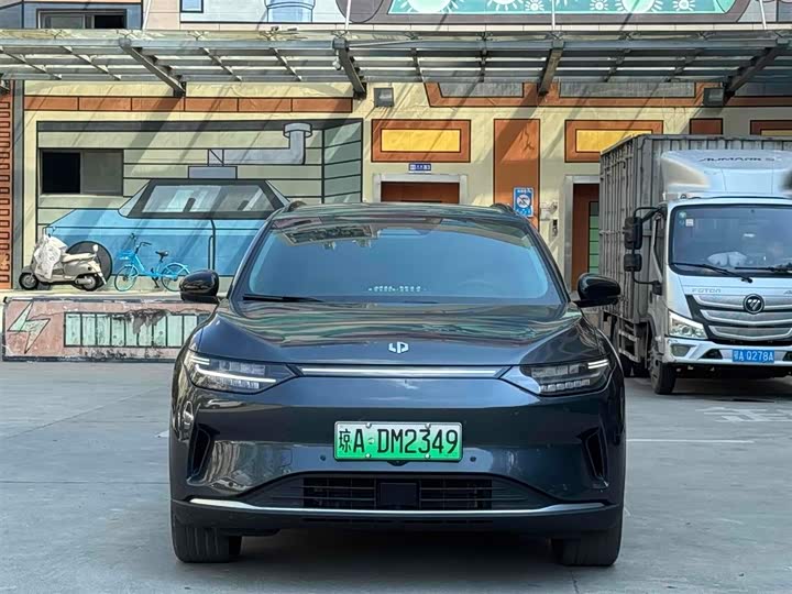 Фото 2 - Leapmotor C11