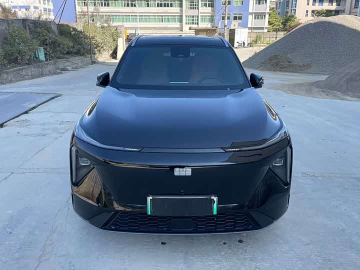 Фото 2 - Geely Galaxy L7