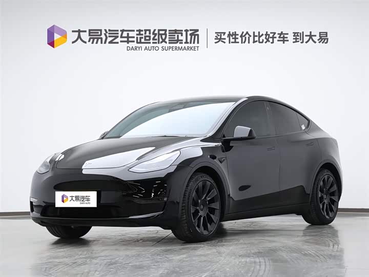 Фото 1 - Tesla Model Y