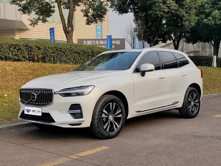 Фото 1 - Volvo XC60