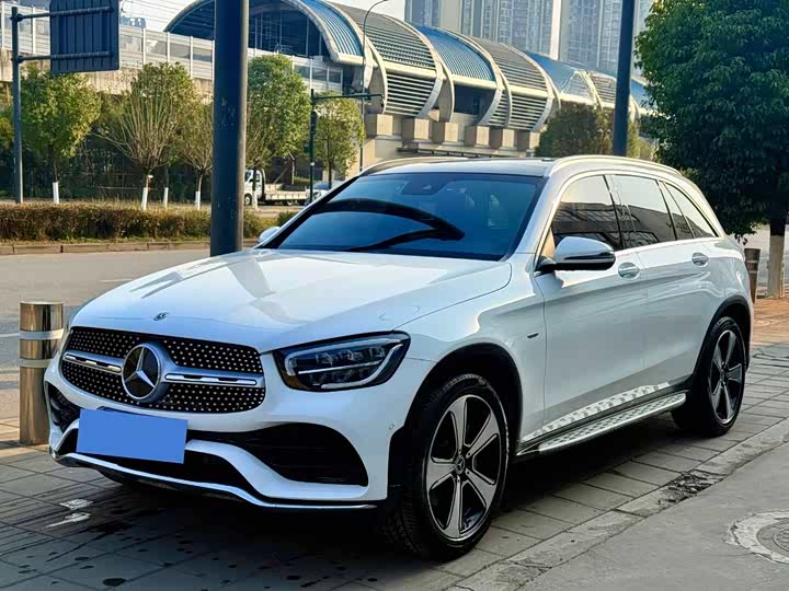 Фото 1 - Mercedes-Benz GLC-Class
