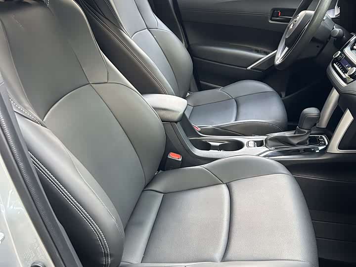 Фото 3 - Toyota Frontlander