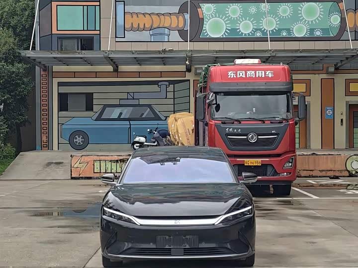 Фото 2 - BYD Han