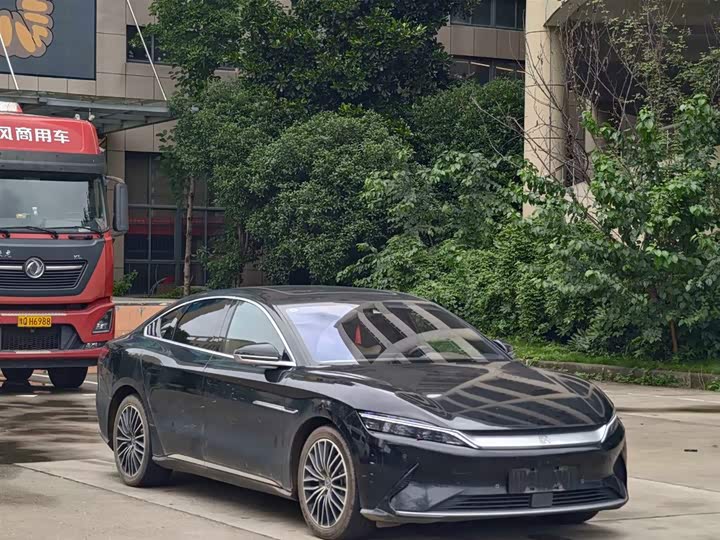 Фото 3 - BYD Han