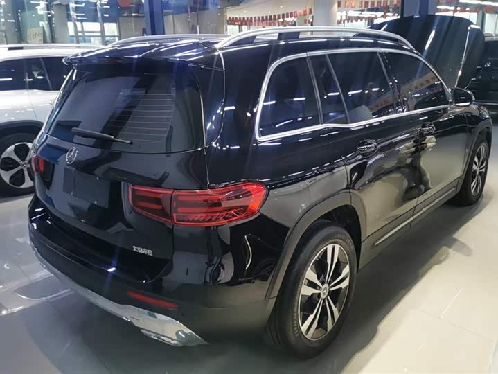 Фото 3 - Mercedes-Benz GLB-Class