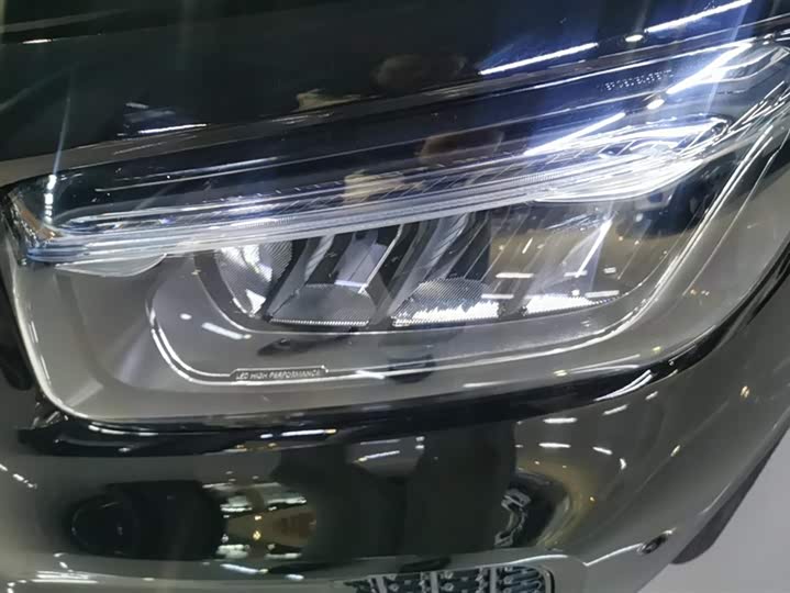 Фото 5 - Mercedes-Benz GLB-Class