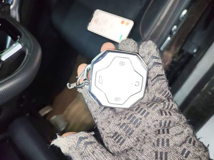 Фото 9 - Jetour T2