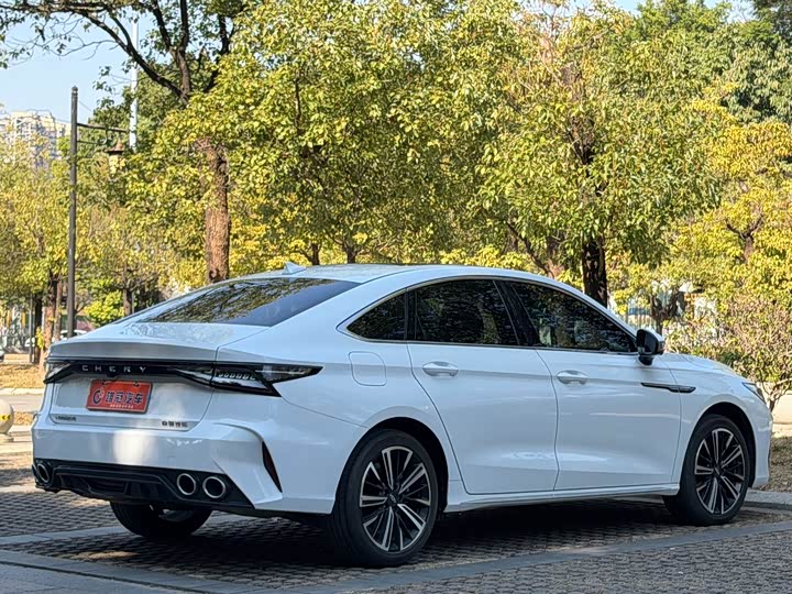 Фото 8 - Chery Arrizo 8