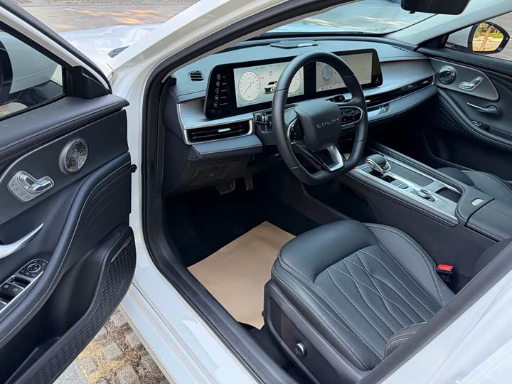 Фото 9 - Chery Arrizo 8