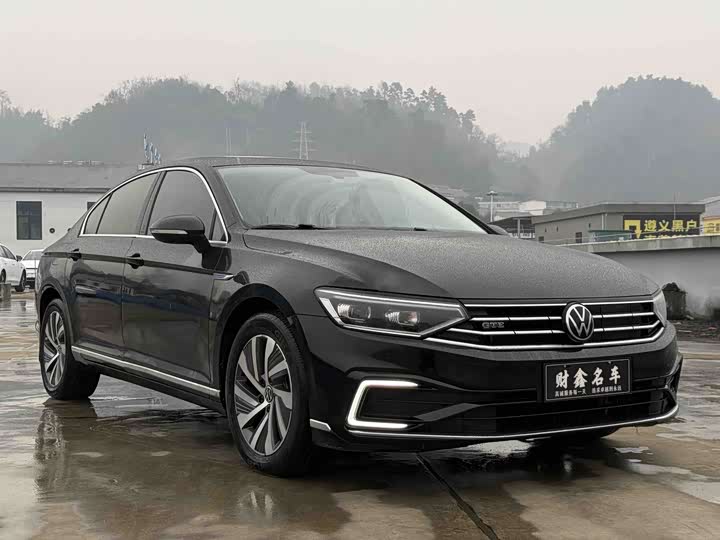 Фото 3 - Volkswagen Magotan GTE Hybrid