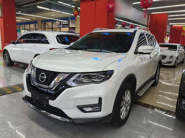 Фото 1 - Nissan X-Trail