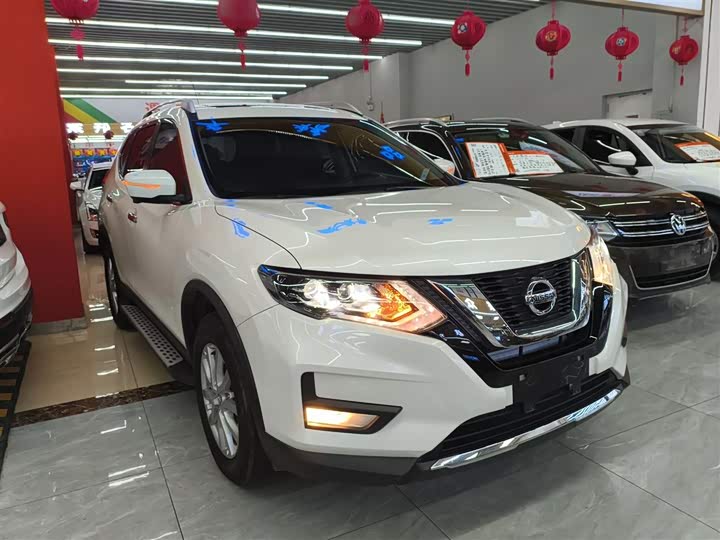 Фото 4 - Nissan X-Trail