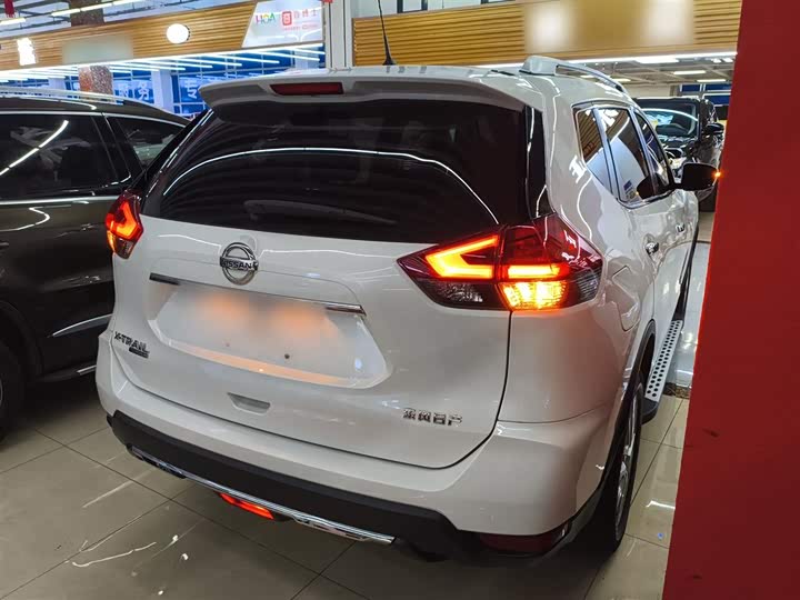 Фото 7 - Nissan X-Trail