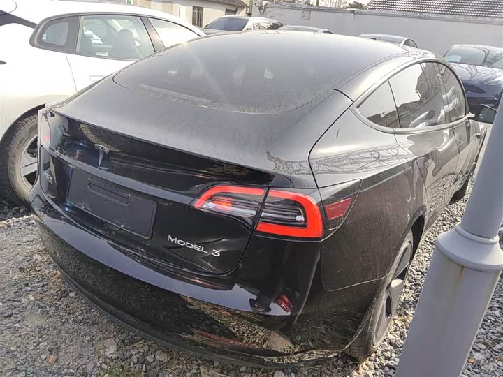 Фото 7 - Tesla Model 3