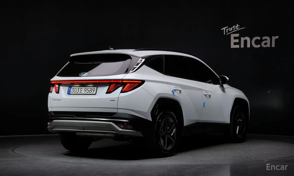 Фото 2 - Hyundai Tucson