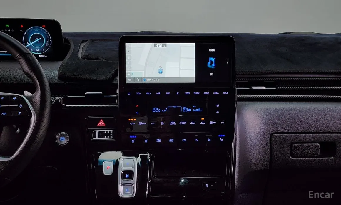 Фото 15 - Hyundai Staria