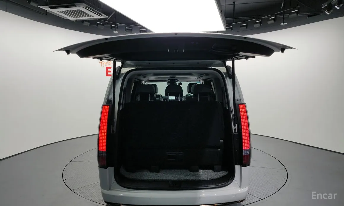 Фото 20 - Hyundai Staria