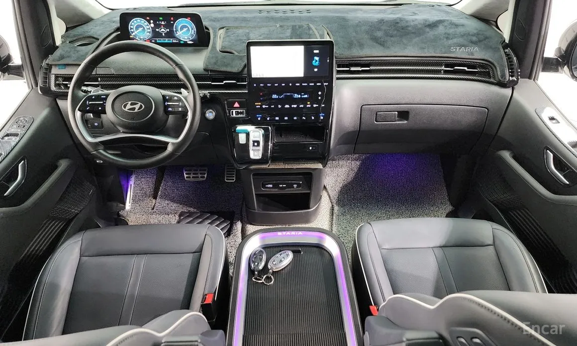 Фото 7 - Hyundai Staria