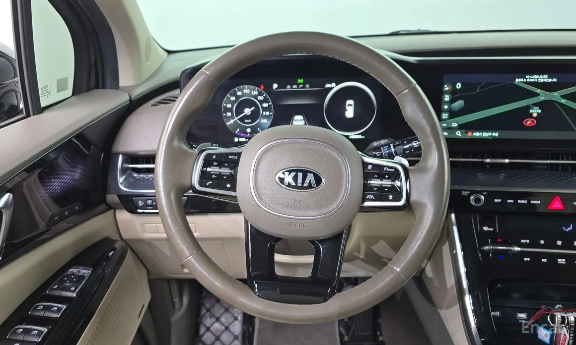 Фото 13 - Kia Carnival