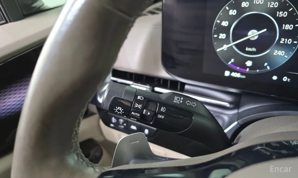 Фото 17 - Kia Carnival