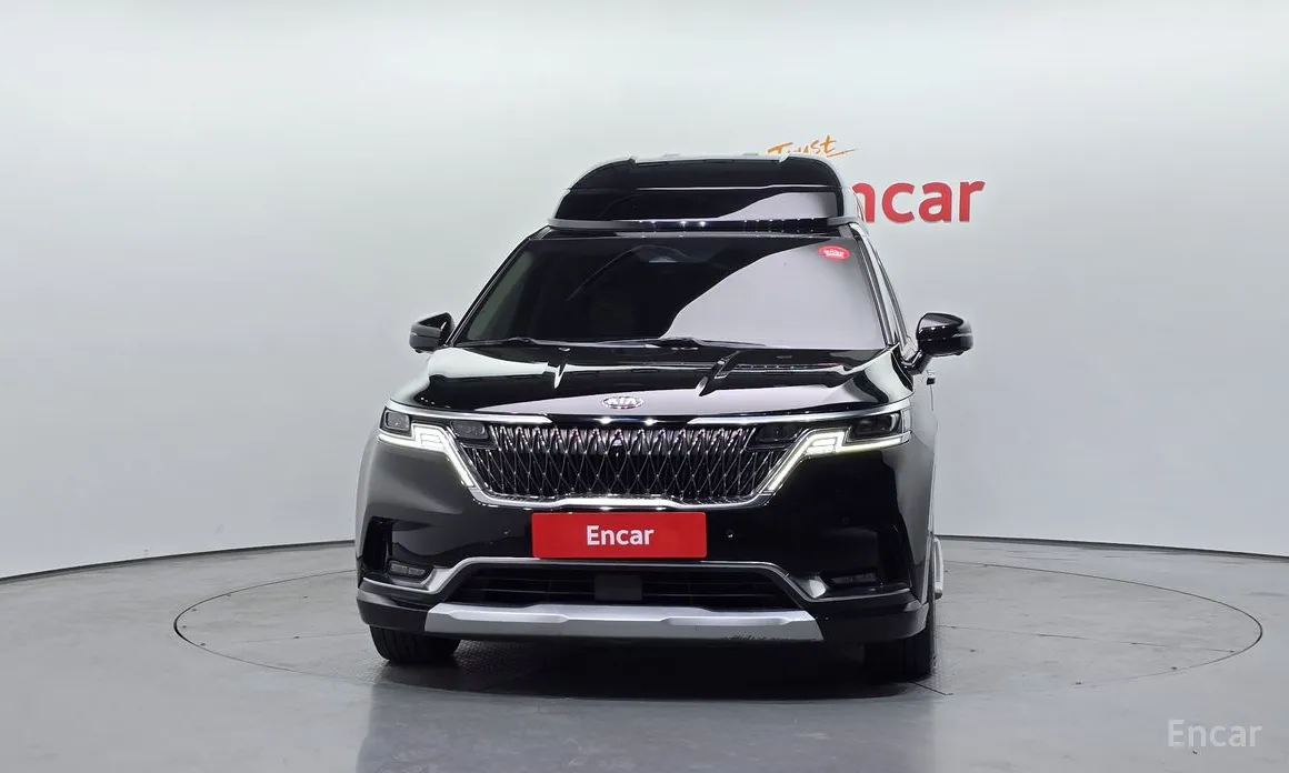 Фото 3 - Kia Carnival