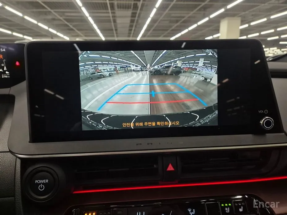 Фото 15 - Toyota Prius