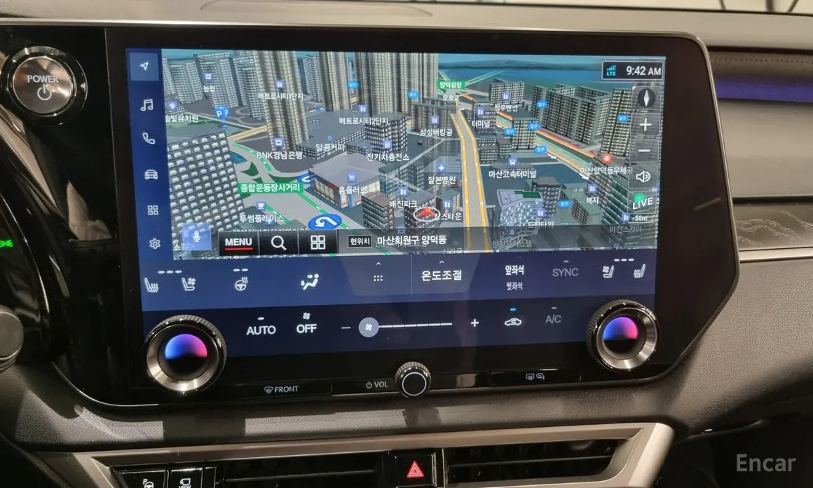 Фото 14 - Lexus RX