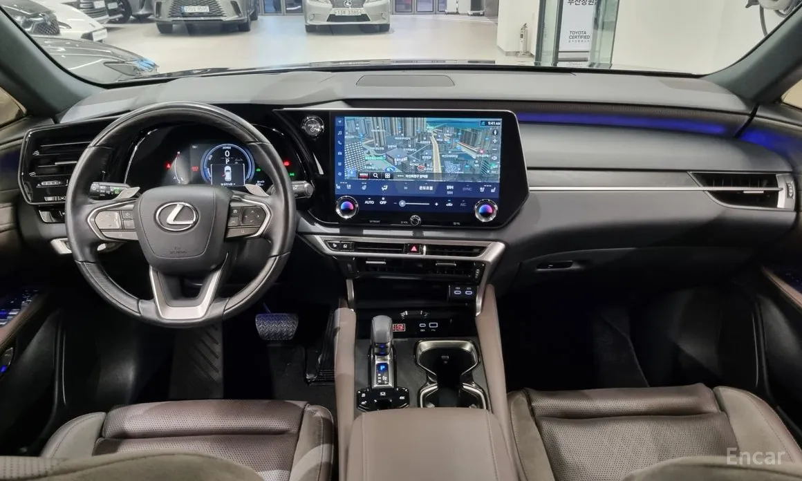 Фото 7 - Lexus RX
