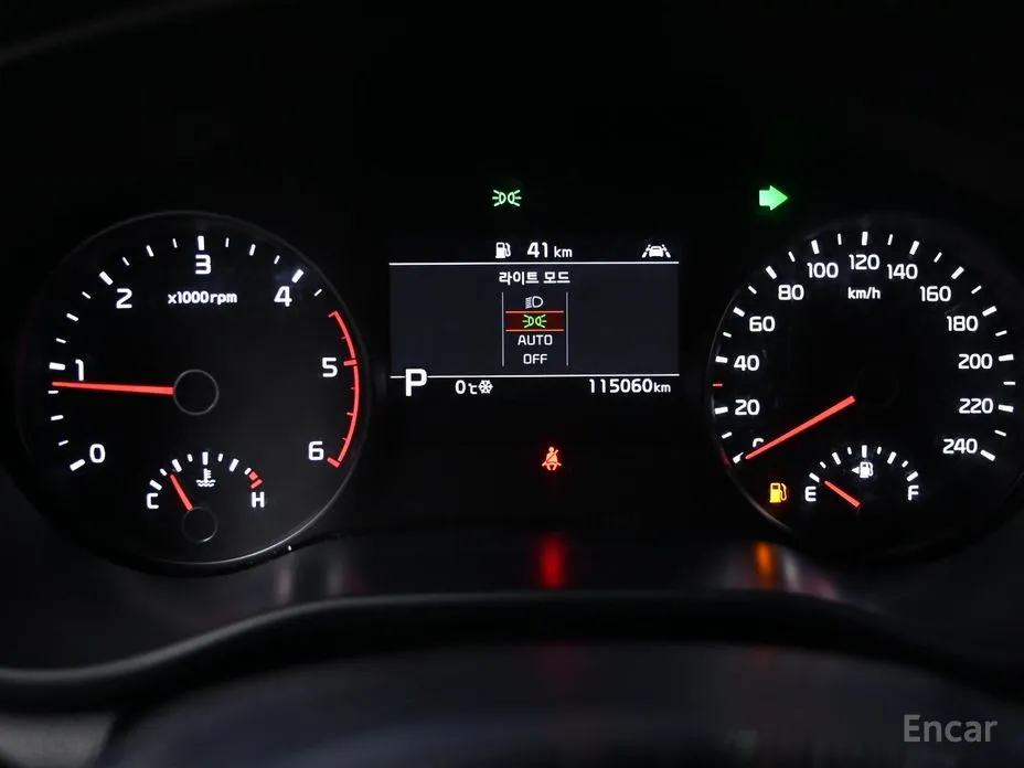 Фото 8 - Kia Sportage