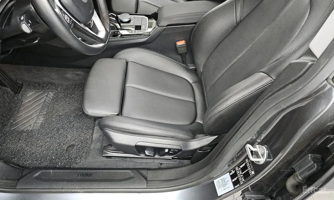 BMW 2 Series 2020 220i Advantage