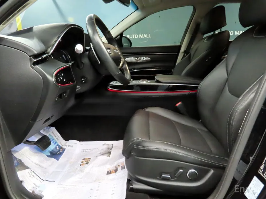 Photo 6 - Genesis GV70