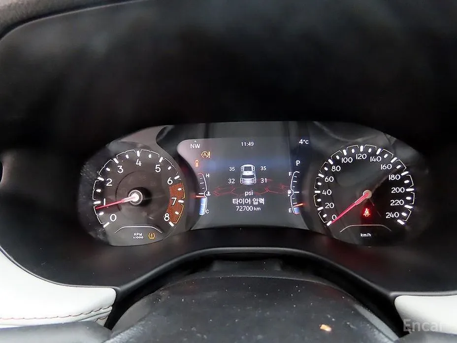 Фото 9 - Jeep Compass