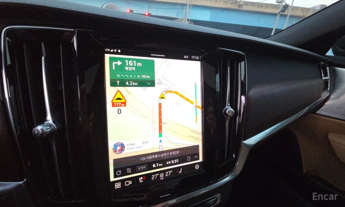 Фото 19 - Volvo S90