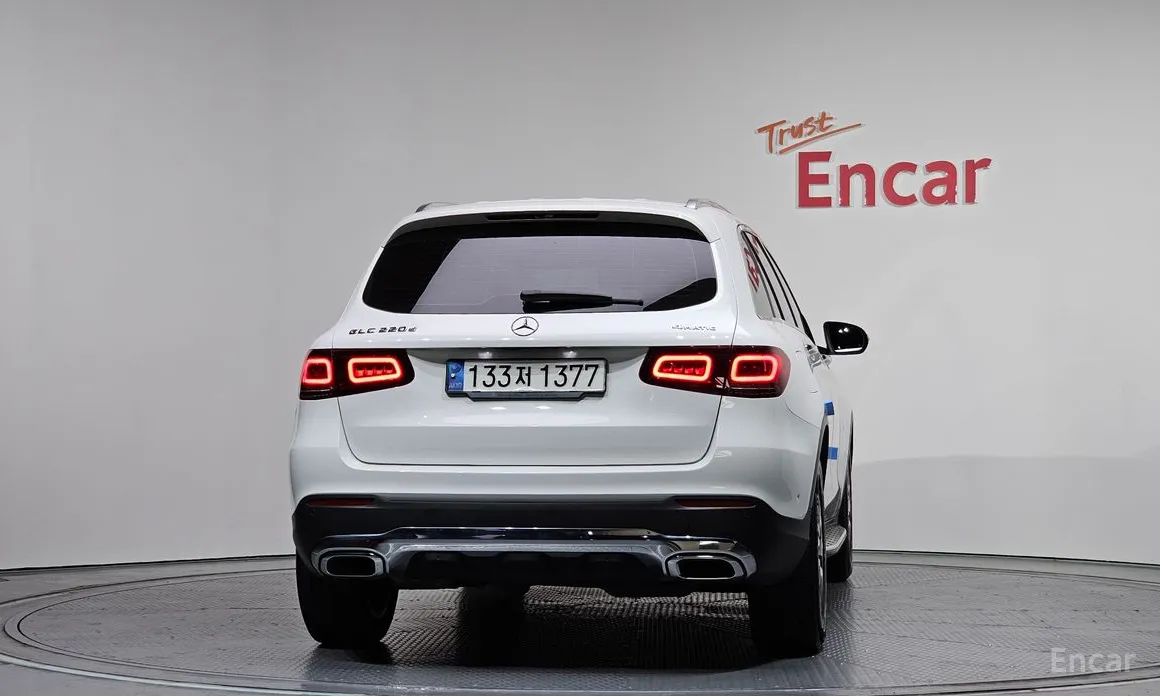 Фото 4 - Mercedes-Benz GLC-Class