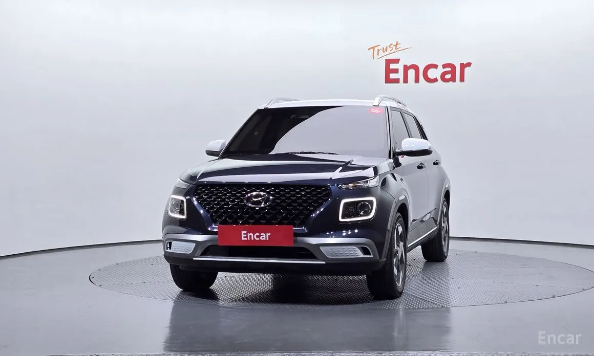 Фото 3 - Hyundai Venue