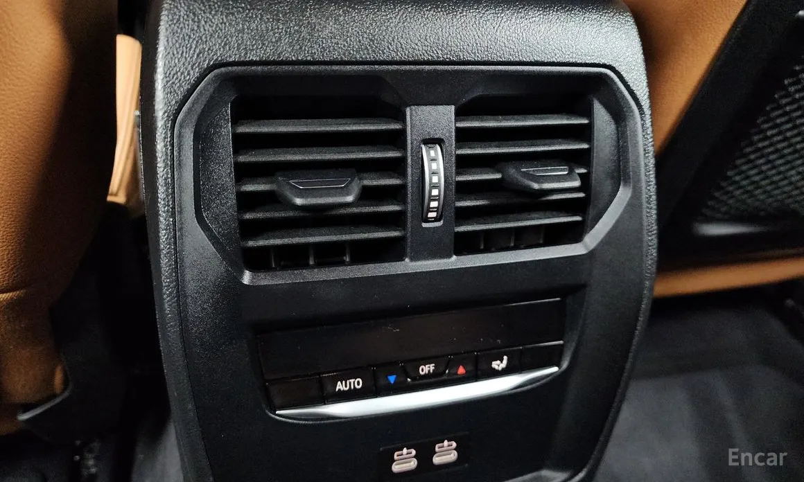 Photo 19 - BMW 3 Series