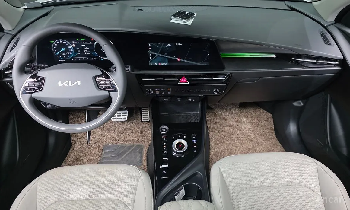 Фото 7 - Kia Niro