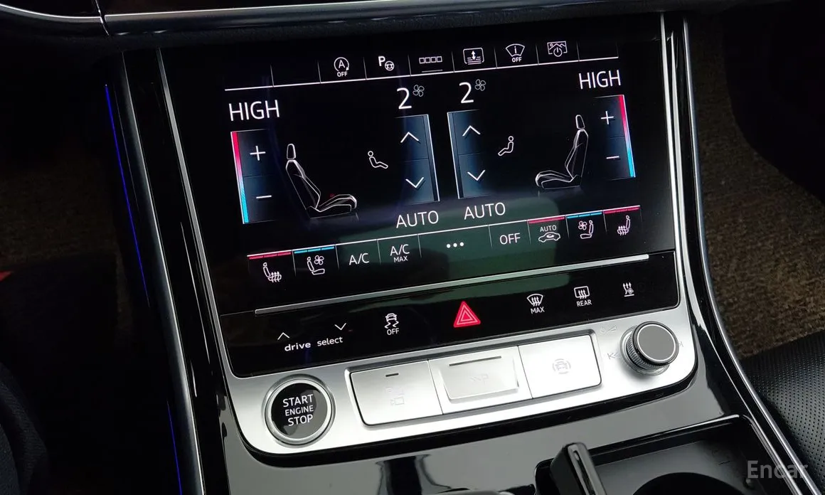 Фото 16 - Audi A8