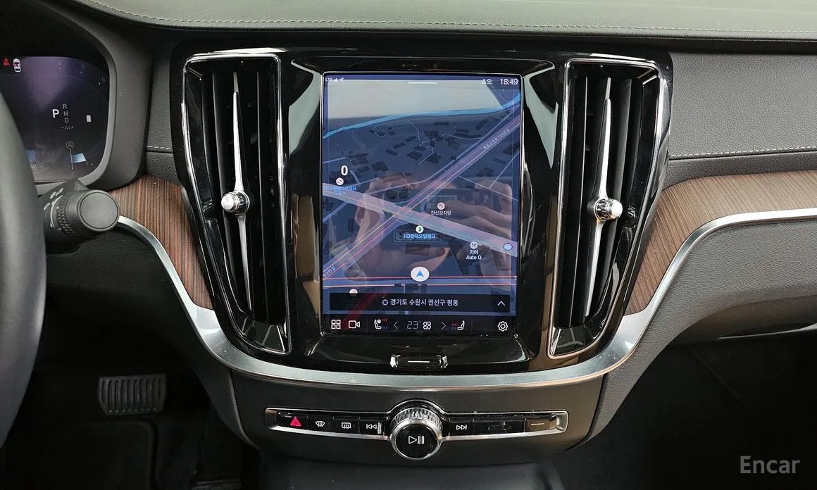 Фото 14 - Volvo S60