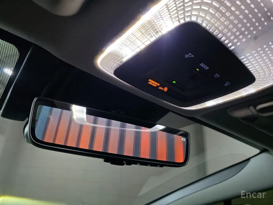 Фото 14 - Toyota Prius