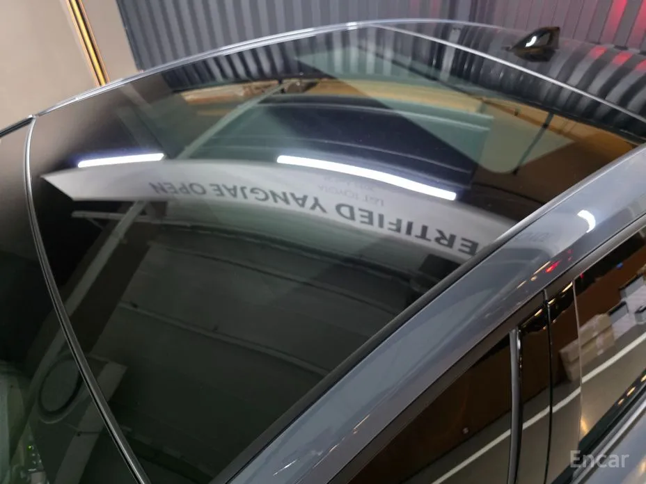 Фото 18 - Toyota Prius