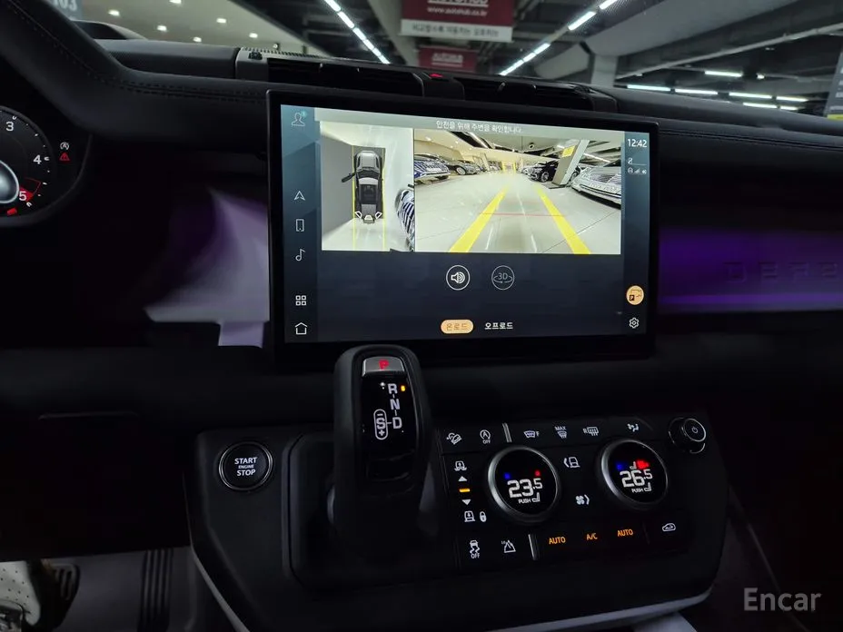 Фото 13 - Land Rover Defender