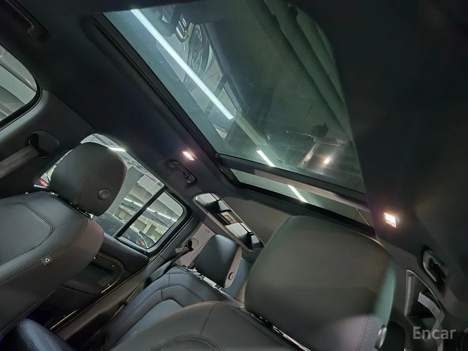 Фото 20 - Land Rover Defender