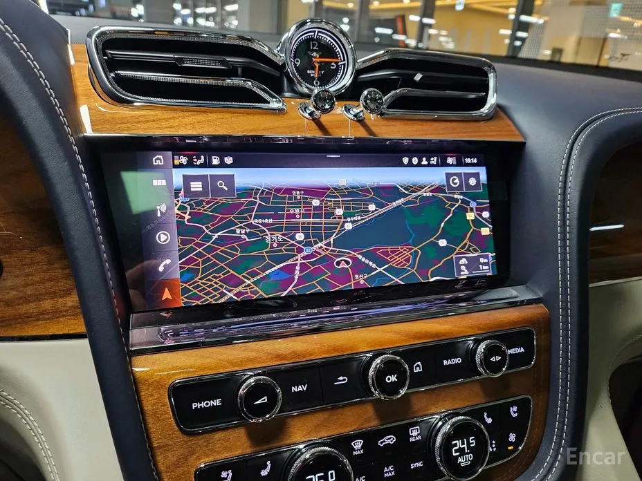 Фото 10 - Bentley Bentayga