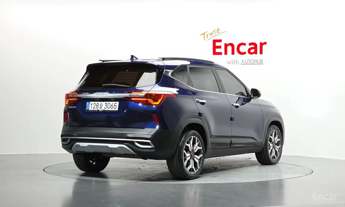 Фото 2 - Kia Seltos