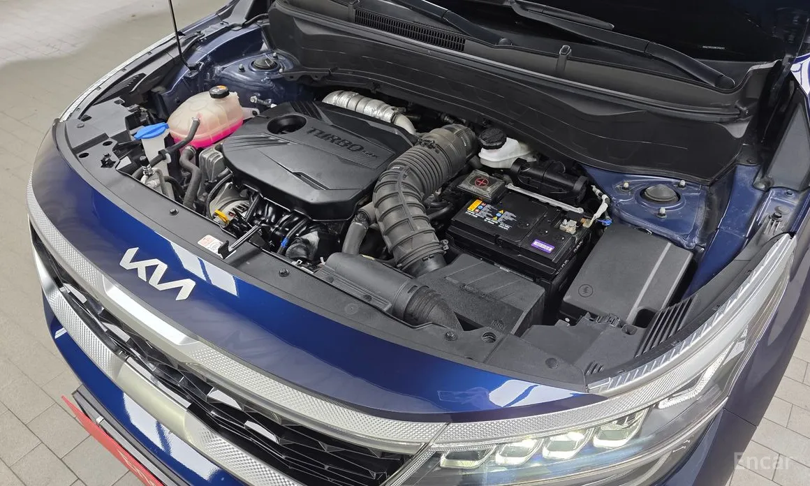 Фото 6 - Kia Seltos