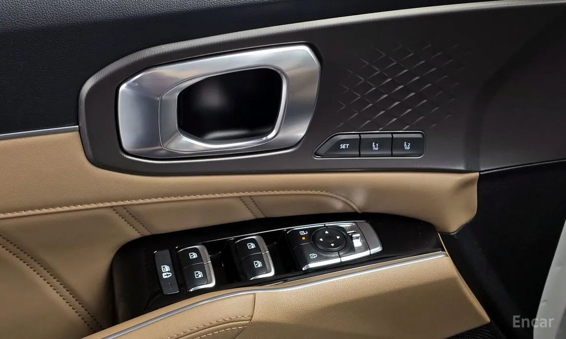 Фото 17 - Kia Sorento